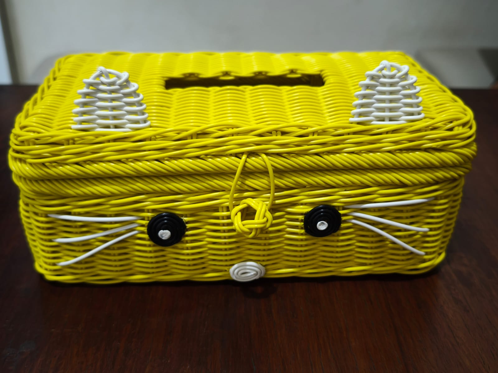 Storage Tissue Premium Karakter, Solid Colour Yelow Size Small.